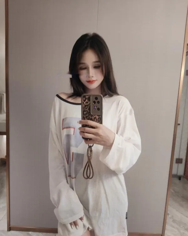 性感风骚的小财迷