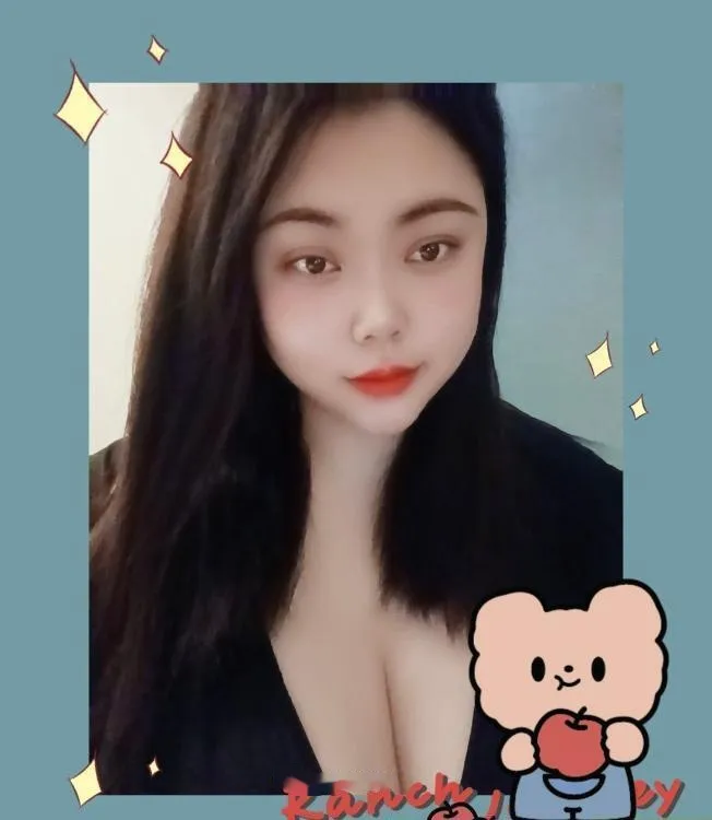 巨乳坦克啵啵老师