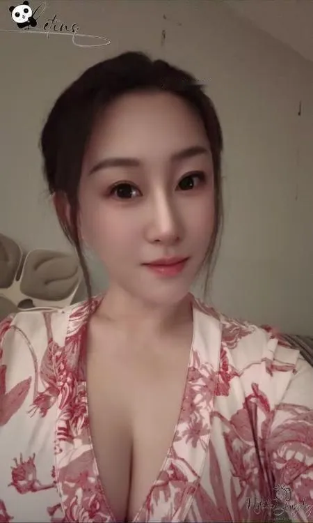 太原街美少妇