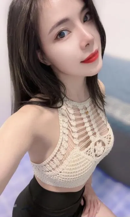 一字马丝袜小妖精樱子