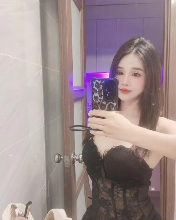 性感风骚的小财迷