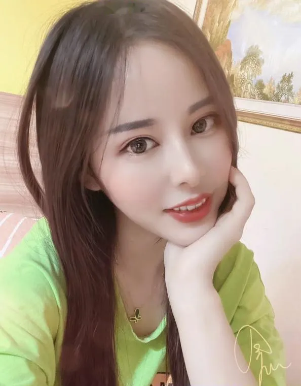天河纯情小姐姐