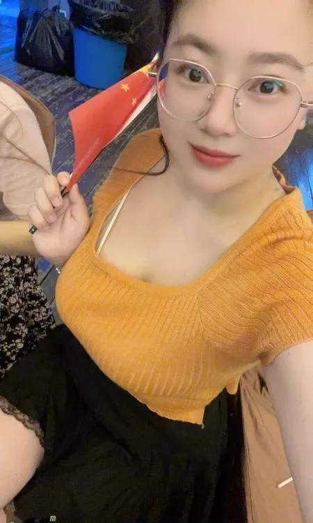 光谷巨无霸琦琦