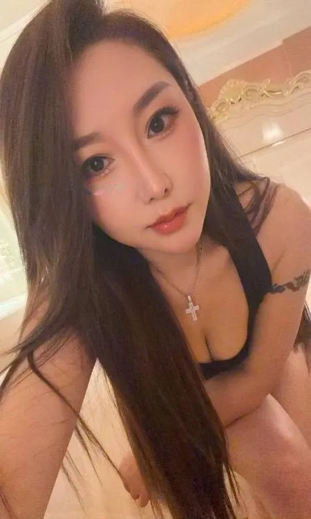 女人味十足气质御姐