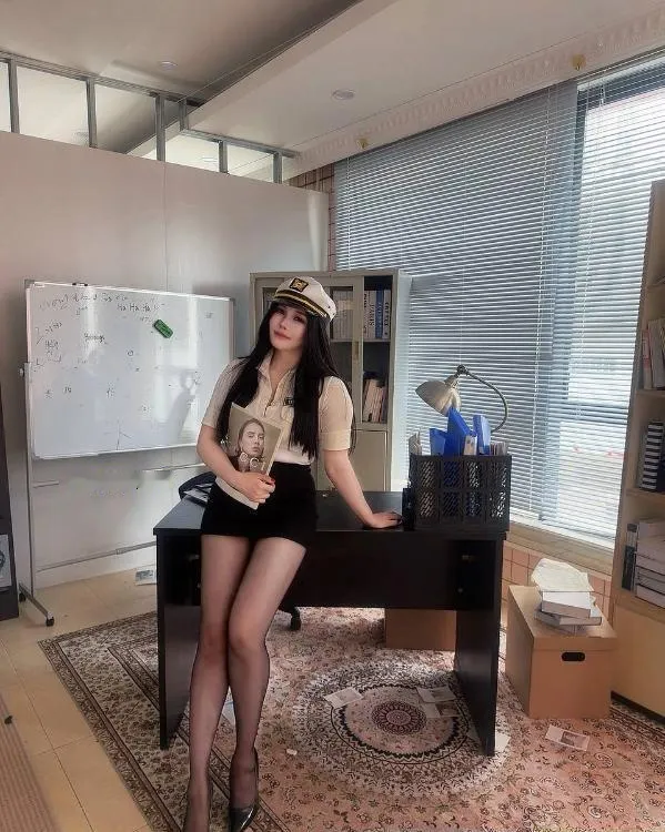 性感完美身材颜值老师