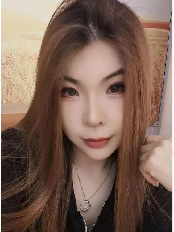 长腿服务性老妹