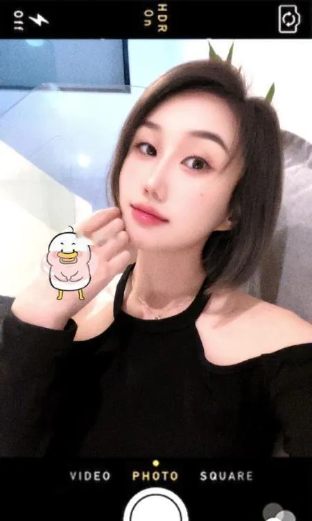 海珠爱笑妹子乐儿