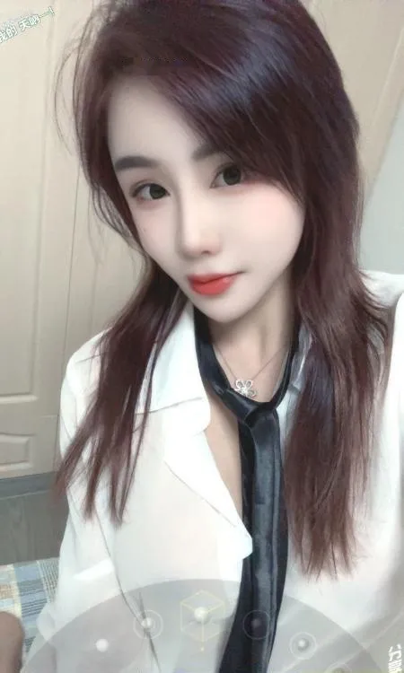 长宁御姐迪卡尔