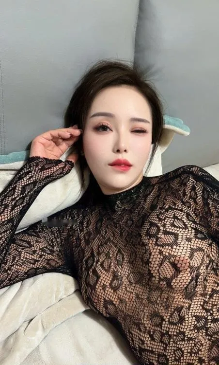 美少妇米娜