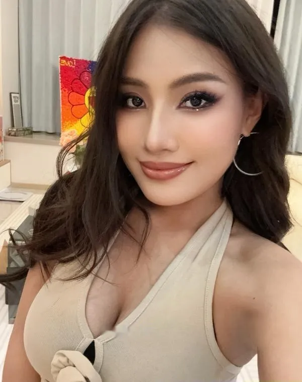 混血妹子自聊自做