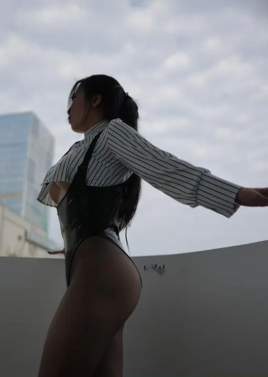 上梅林兼职健身少妇