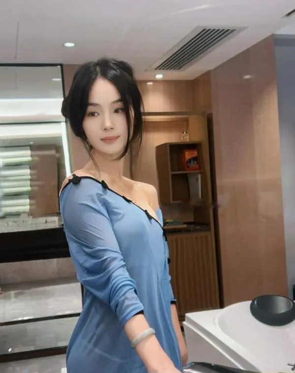 东莞南城御姐云朵