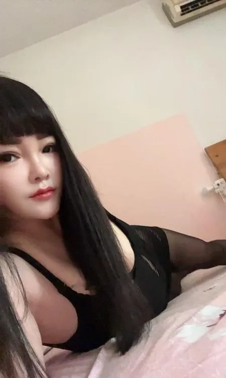 轩轩小少妇服务系