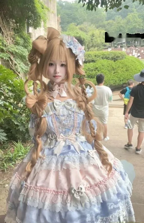 07年百变萝莉小妹妹