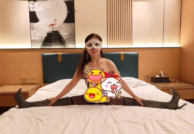 坦洲喷水骚姐姐