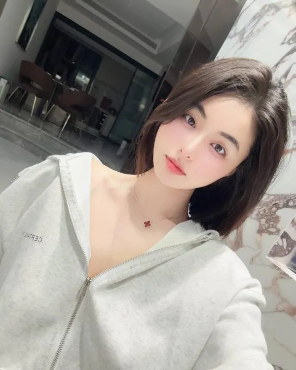 颜值女友系Mico