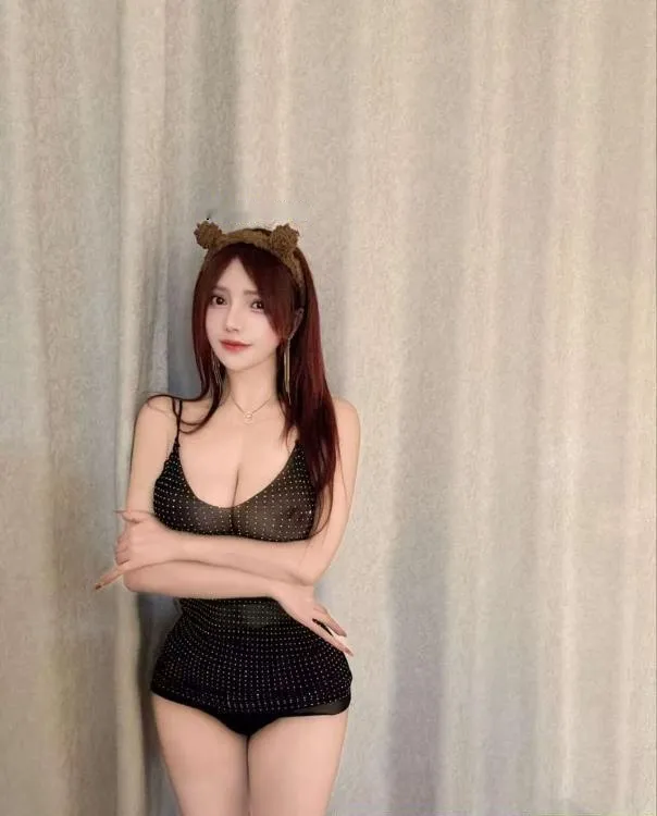 普陀大胸骚女