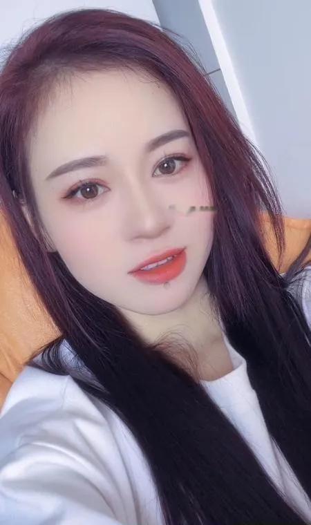 雅儿骚货姐姐