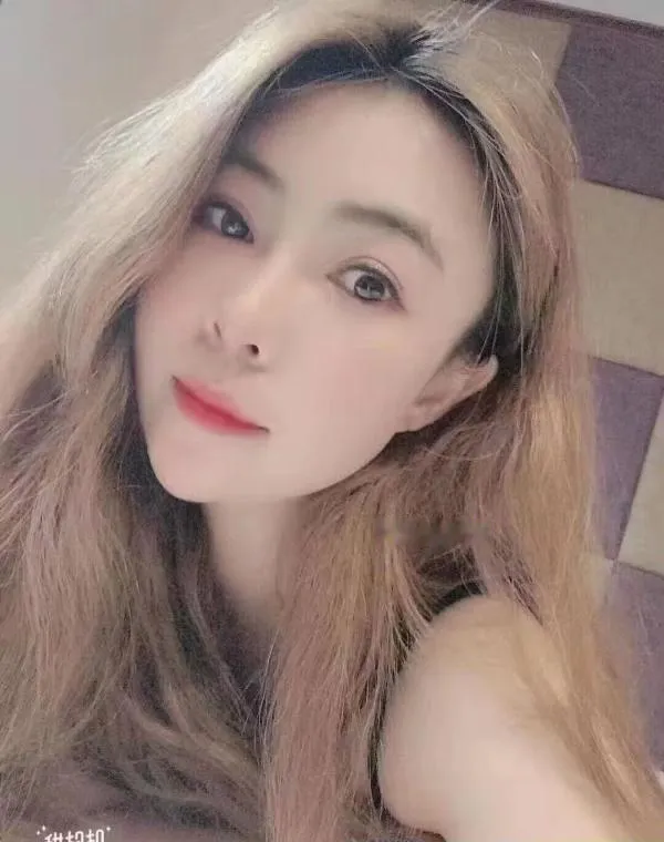 西青风骚美女可双飞
