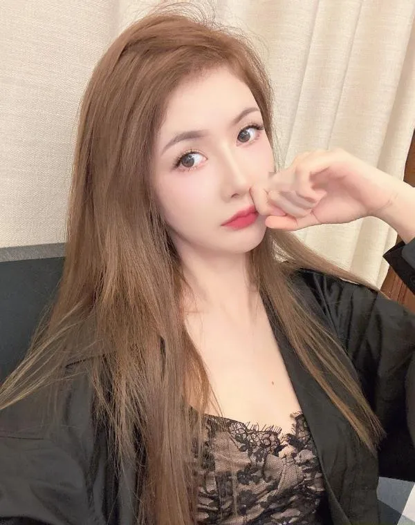 梁溪性感销魂颜值女神