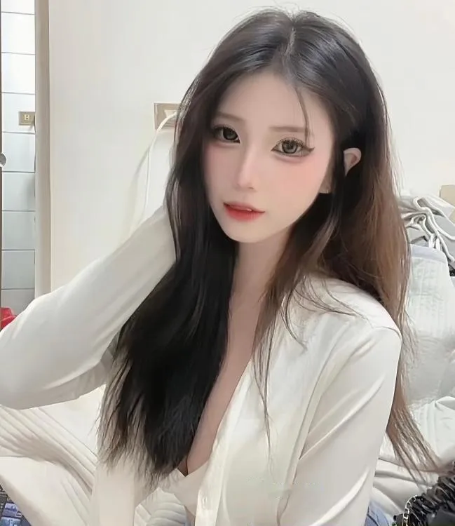 兼职微胖丰满小妮子