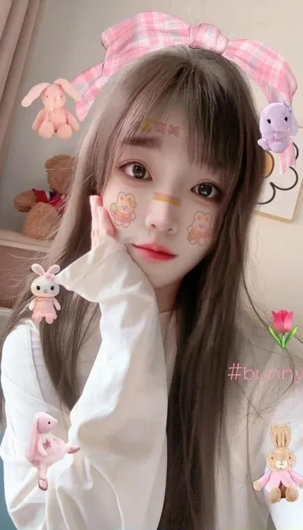 罗湖爱笑的小艺