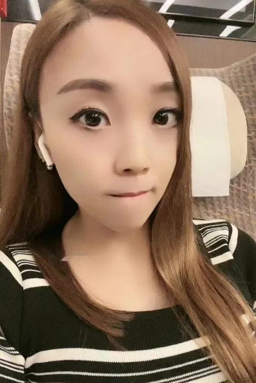 秦淮梦晨小姐姐