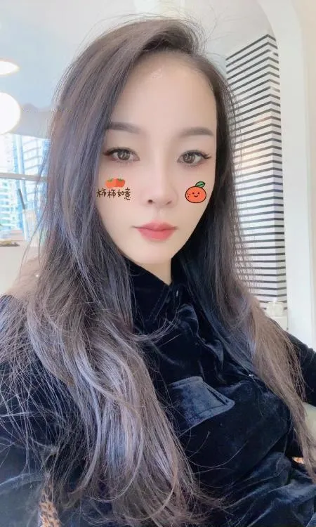 东门妃妃老师