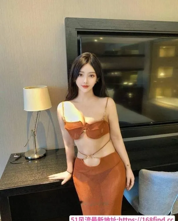 情趣诱惑性感身材老师