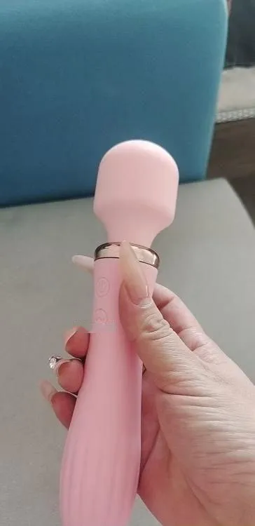 大奶潮喷少妇