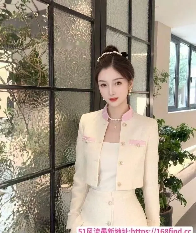 极品长腿大胸美女