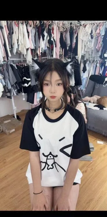 刚入行嫩妹豆豆