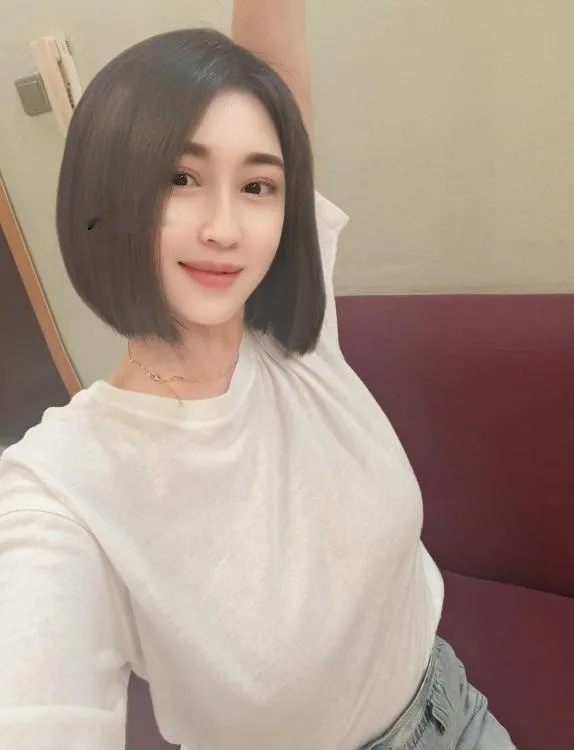 短发御姐敏儿