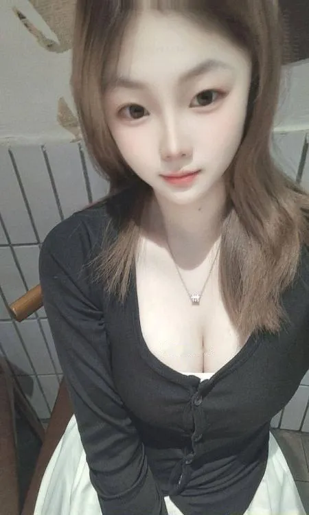 青浦大胸妹童童