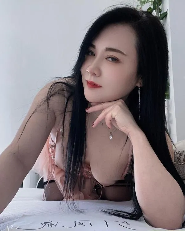 风骚美女会喷水
