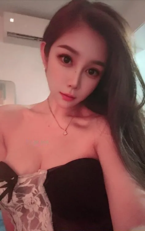 普陀巨乳小女人