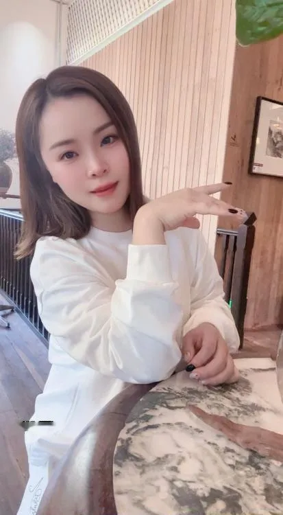 广州美臀轻熟球球
