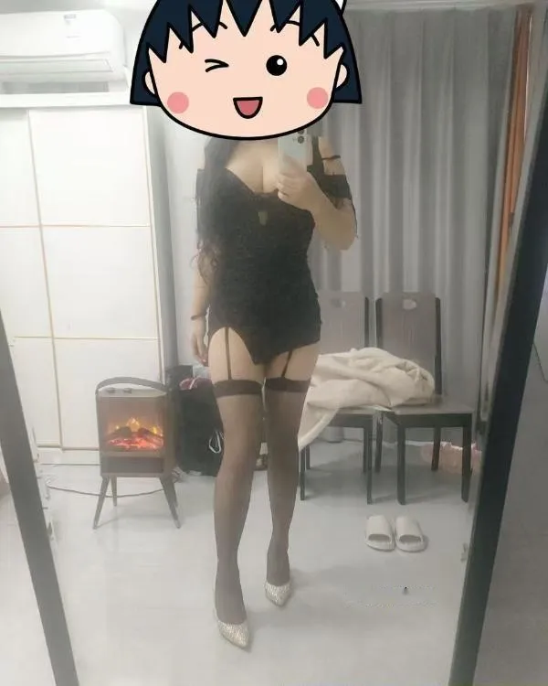 丰满肥臀大胸bbw