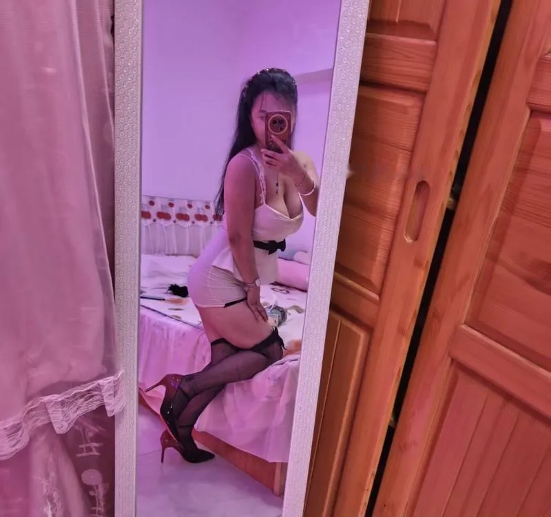 丰乳巨臀莎莎