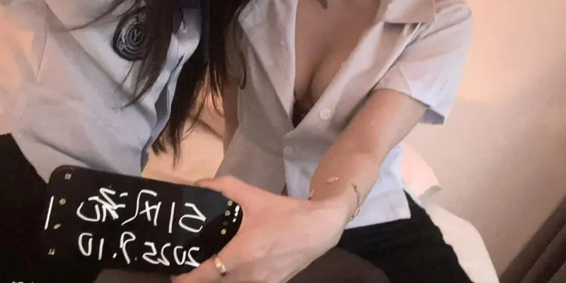 姐妹双飞可剧情