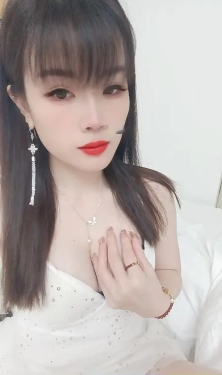 黄埔人妻艳艳
