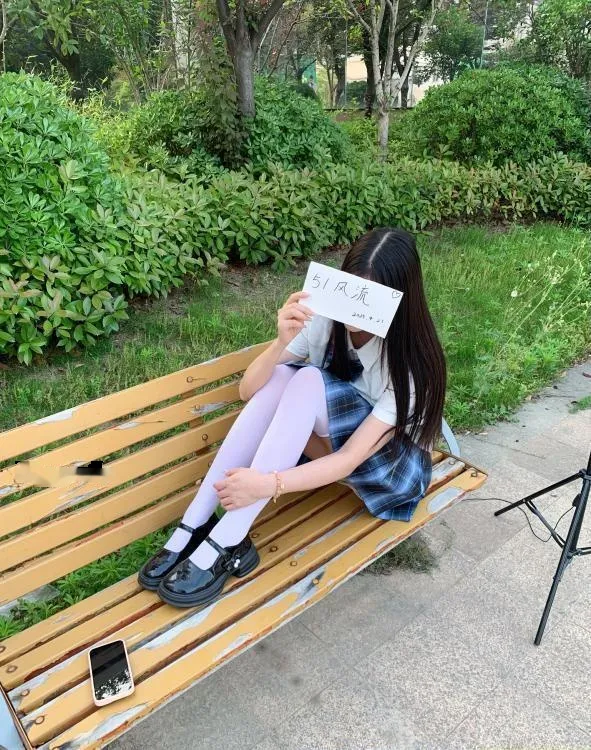 江岸糖果老师
