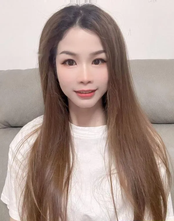 蜀山可舌吻小姐姐