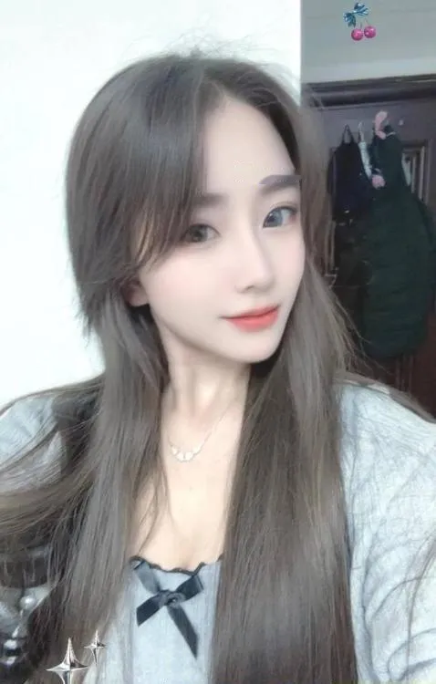 上梅林颜值御姐洛兮