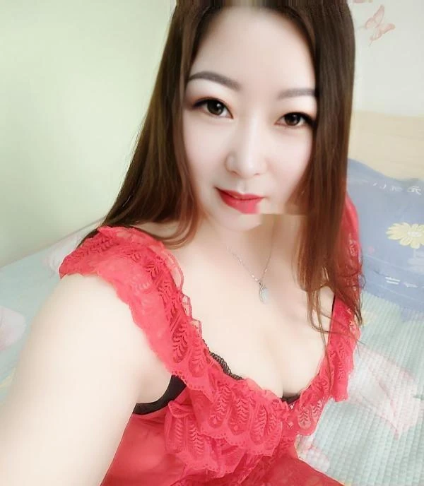 肥臀巨乳熟女