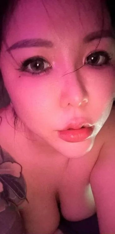 栖霞御姐小野猫