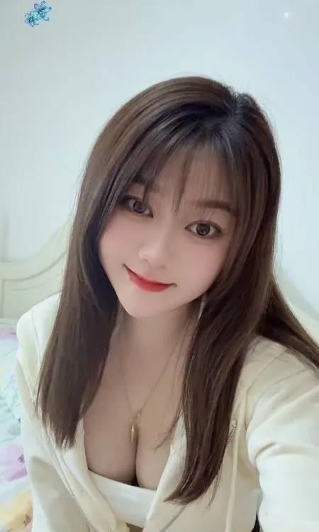 大奶妹子霞霞