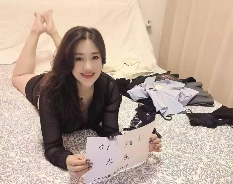 少妇与骚年