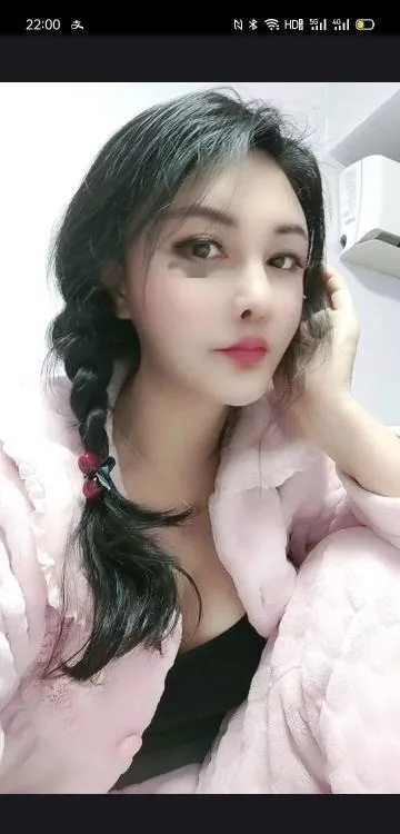 一字马少妇