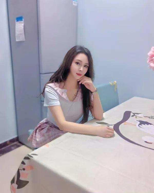 大长腿姐姐coco